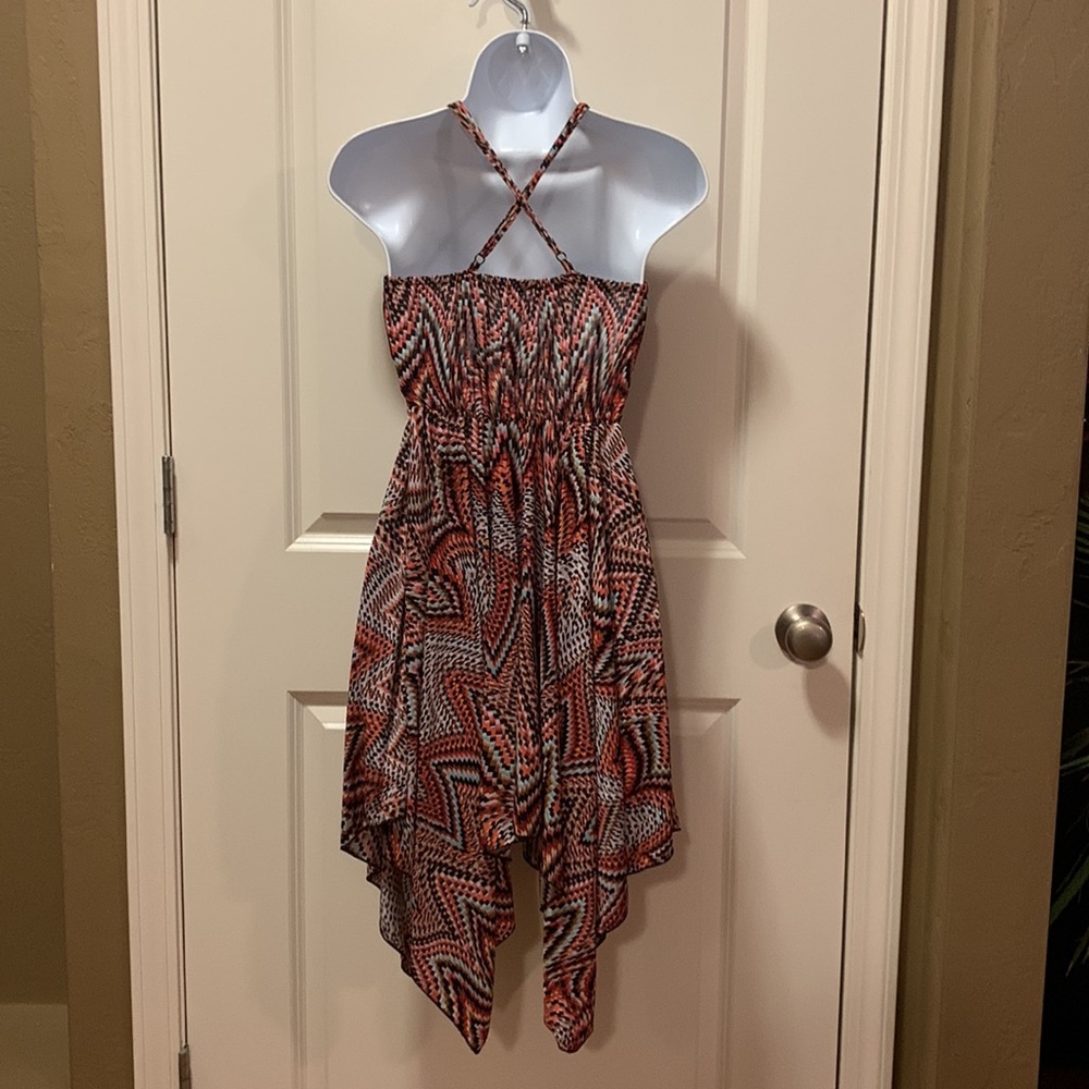Dress - Picture 4 of 8